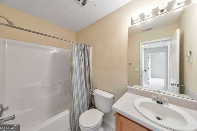 144 Windcroft Court NW, Acworth, GA 30101