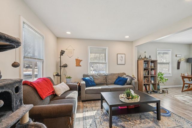 5392 145th Street N, Hugo, MN 55038