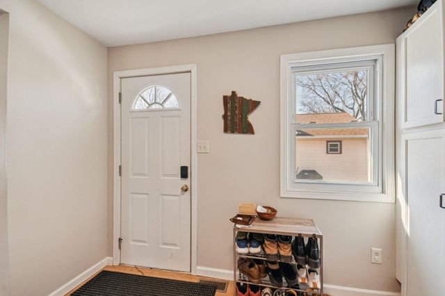 5392 145th Street N, Hugo, MN 55038