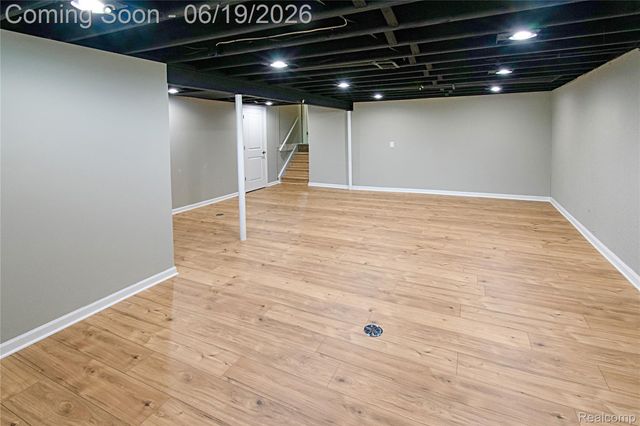 12137 Volpe Drive, Sterling Heights, MI 48312
