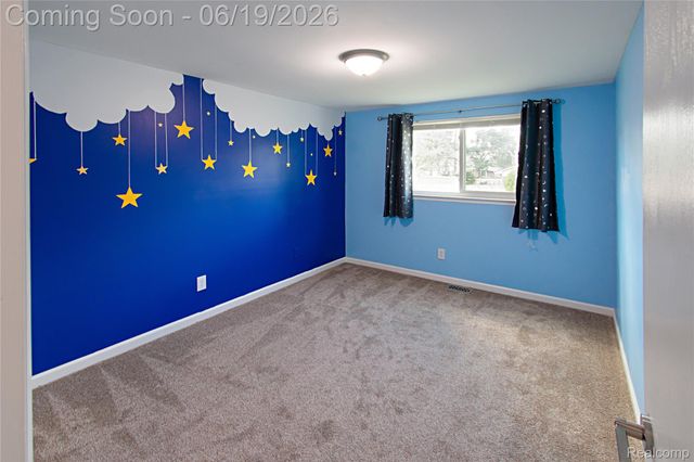 12137 Volpe Drive, Sterling Heights, MI 48312