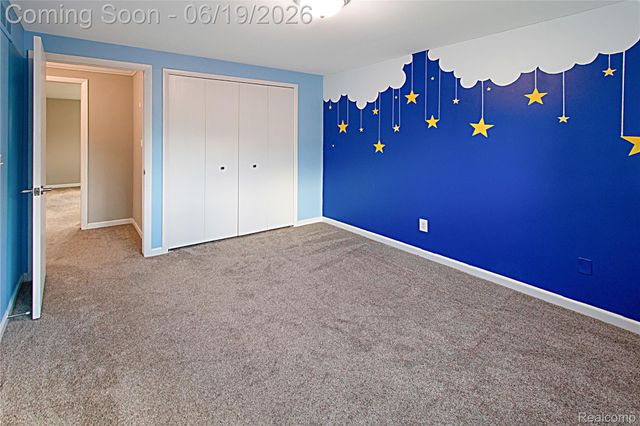12137 Volpe Drive, Sterling Heights, MI 48312
