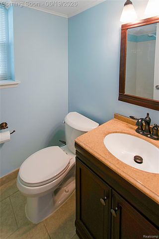 12137 Volpe Drive, Sterling Heights, MI 48312