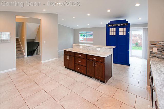 12137 Volpe Drive, Sterling Heights, MI 48312