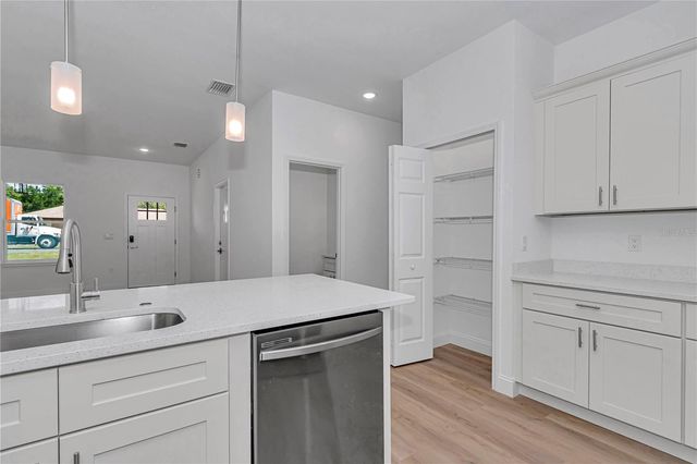6392 SW 155 PLACE, Ocala, FL 34474