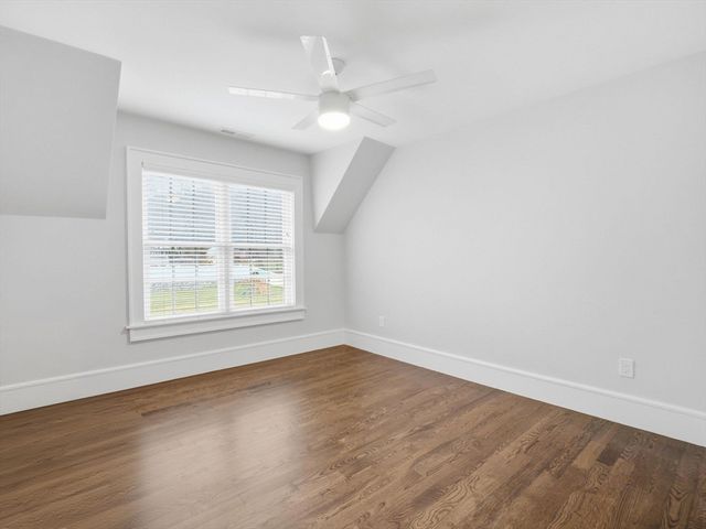 121 Greenwood Rd, Andover, MA 01810