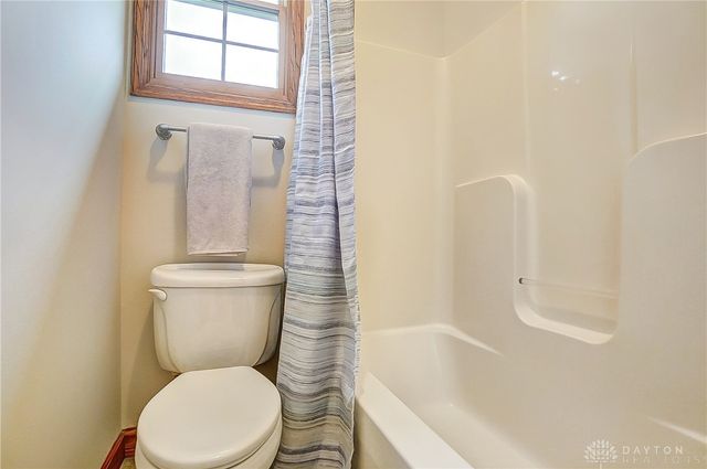 1540 Jasper Road, Xenia, OH 45385