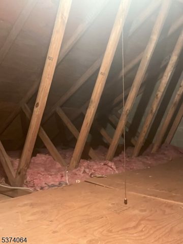 13 Jennifer Ct, Lebanon Boro, NJ 08833