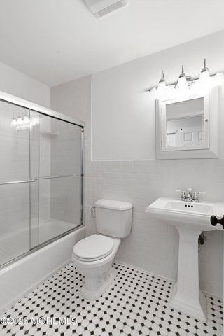 131 Racquet Road, Wall, NJ 07719
