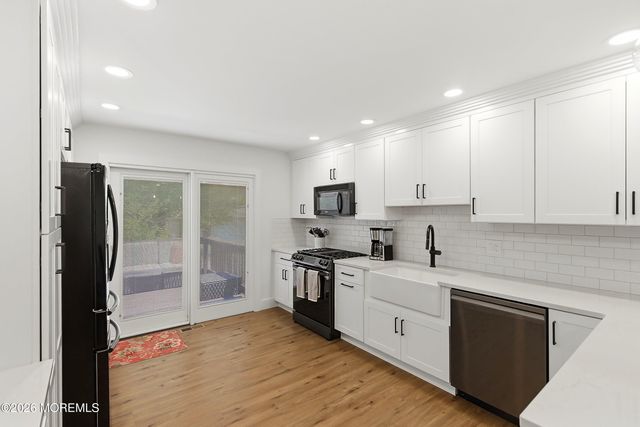 131 Racquet Road, Wall, NJ 07719