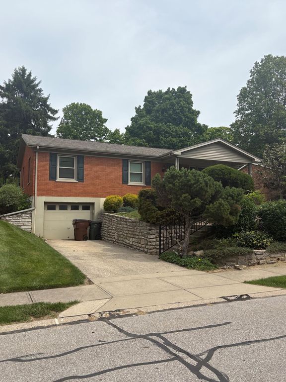 235 Surfwood Drive, Florence, KY 41042