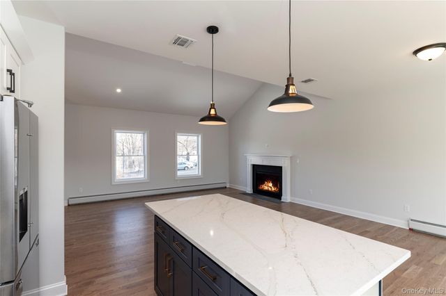 748 9W Route, Valley Cottage, NY 10989