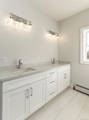 748 9W Route, Valley Cottage, NY 10989