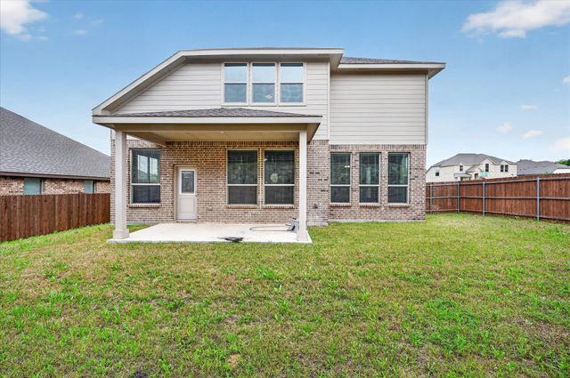 3668 Walnut Ridge Drive, Grand Prairie, TX 76065