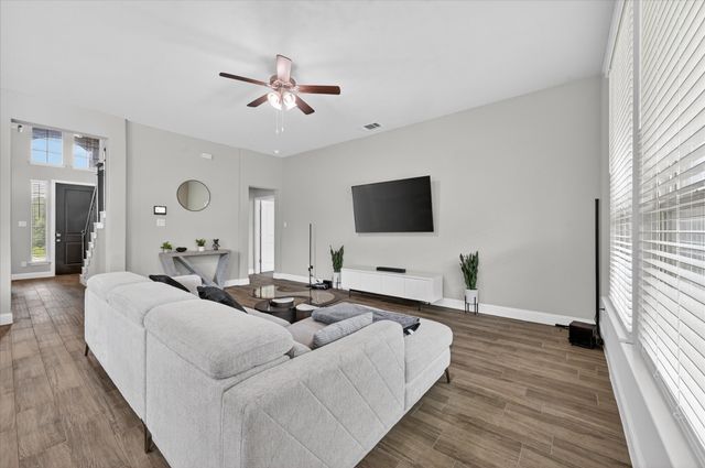 3668 Walnut Ridge Drive, Grand Prairie, TX 76065