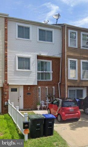 722 BONINI RD SE, Washington, DC 20032