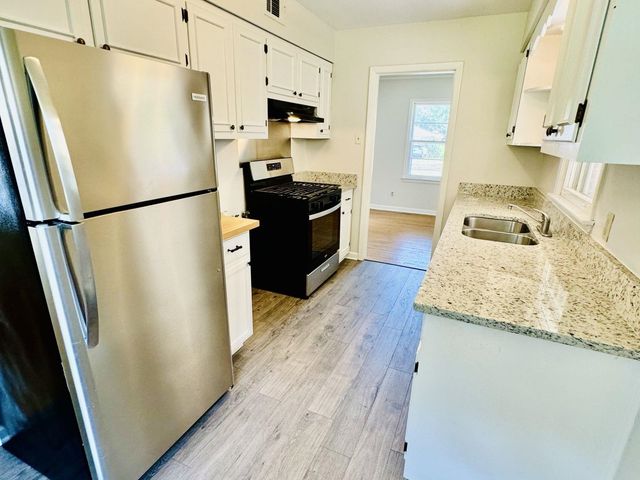 5059 WELCHSHIRE AVE, Memphis, TN 38117