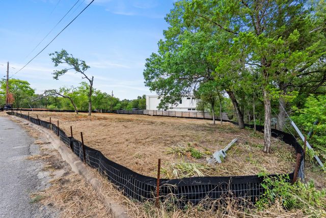 6300 Forest Hills DR, Austin, TX 78746