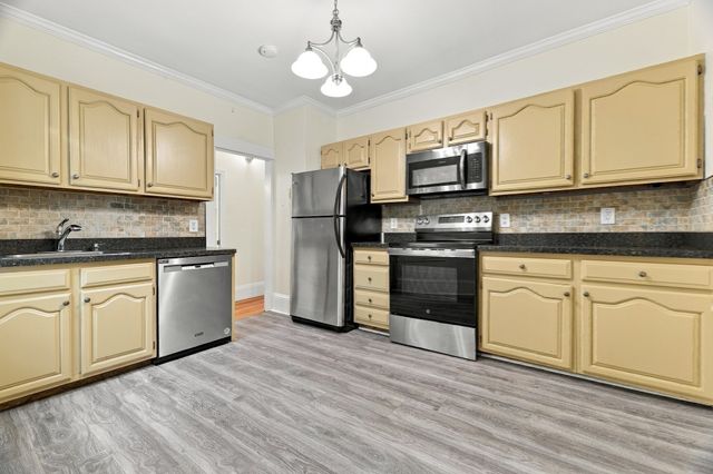 70 Leonard Street 2, Dedham, MA 02026