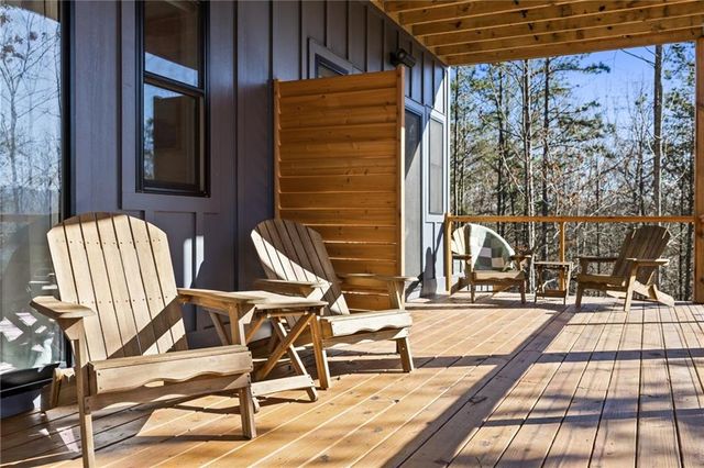 572 Left Turn, Blue Ridge, GA 30513