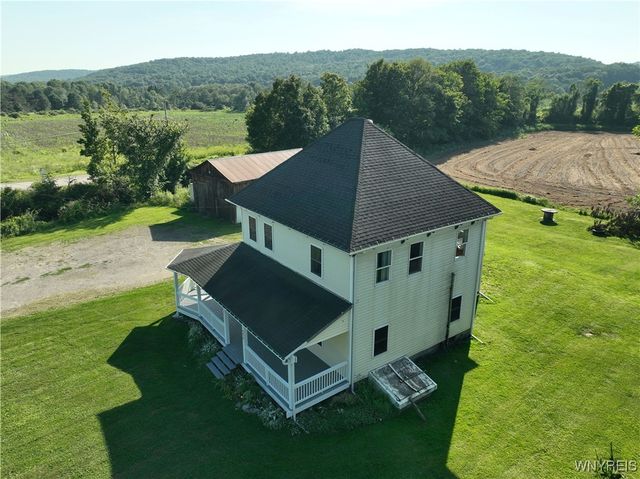 4476 Route 242, Machias, NY 14101