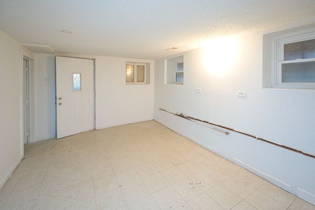 3645 S Wood Street, Chicago, IL 60609