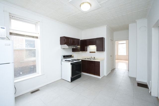 3645 S Wood Street, Chicago, IL 60609