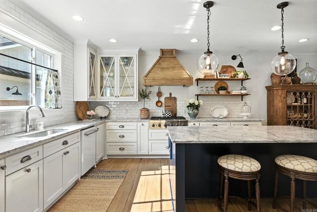 15724 Wild Oak Lane, Roland, AR 72135