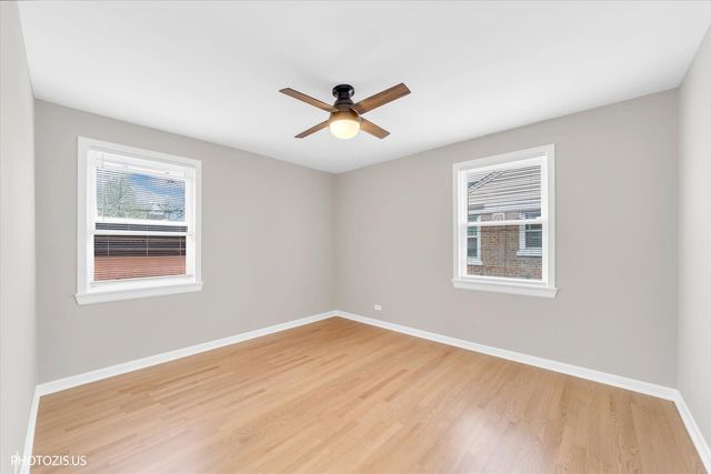 2112 Portsmouth Avenue, Westchester, IL 60154