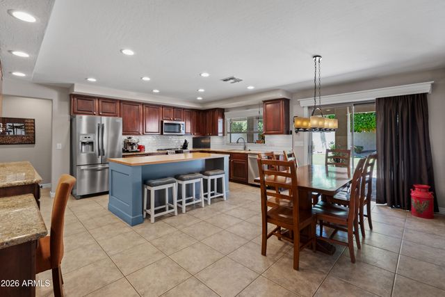 1450 E CRESCENT Way, Chandler, AZ 85249