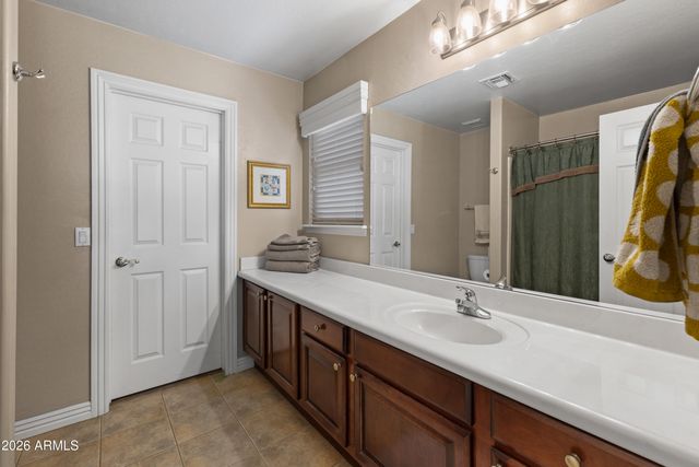1450 E CRESCENT Way, Chandler, AZ 85249