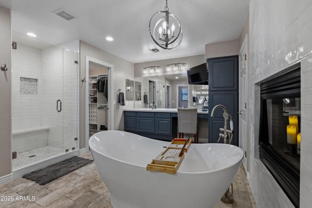 1450 E CRESCENT Way, Chandler, AZ 85249