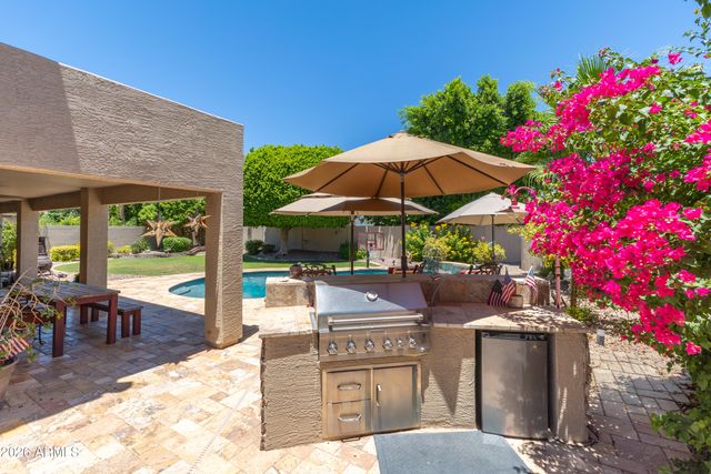 1450 E CRESCENT Way, Chandler, AZ 85249