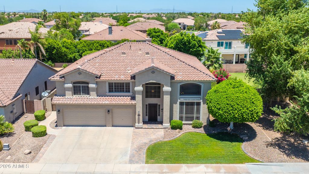 1450 E CRESCENT Way, Chandler, AZ 85249