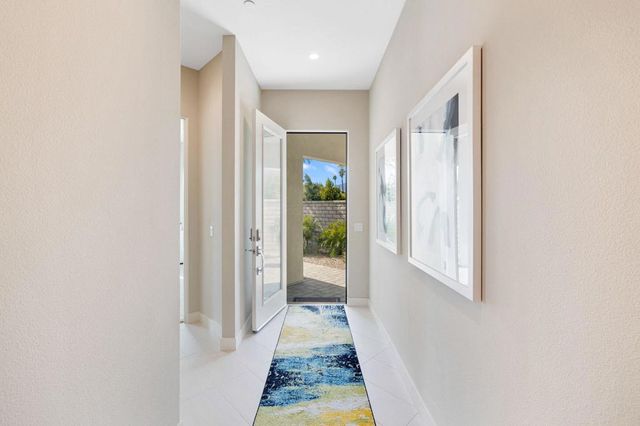 2 Iridium Way, Rancho Mirage, CA 92270