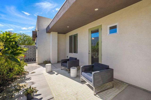 2 Iridium Way, Rancho Mirage, CA 92270