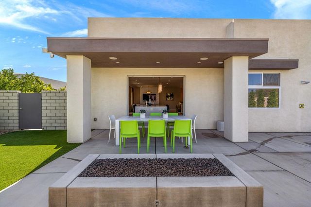 2 Iridium Way, Rancho Mirage, CA 92270