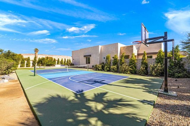 2 Iridium Way, Rancho Mirage, CA 92270