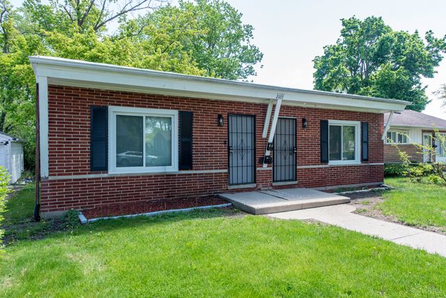 2107 Elim Avenue, Zion, IL 60099