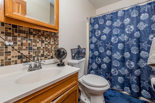 2107 Elim Avenue, Zion, IL 60099