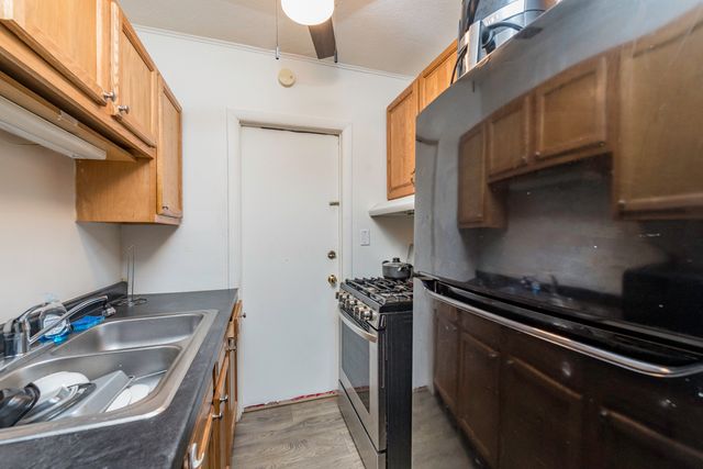 2107 Elim Avenue, Zion, IL 60099