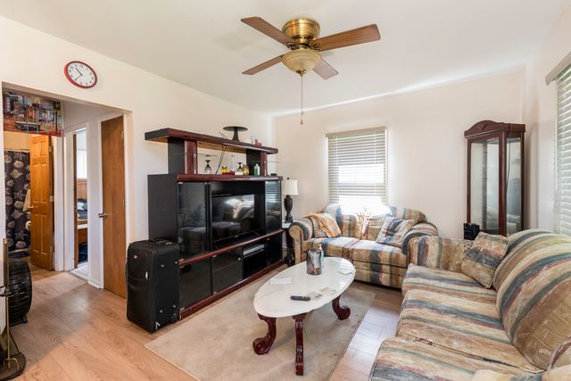 2107 Elim Avenue, Zion, IL 60099