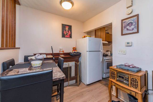 2107 Elim Avenue, Zion, IL 60099