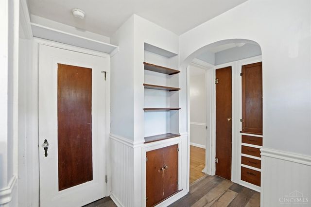 6814 Marvin Avenue, North College Hill, OH 45224