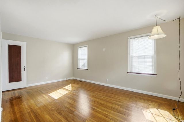 6814 Marvin Avenue, North College Hill, OH 45224