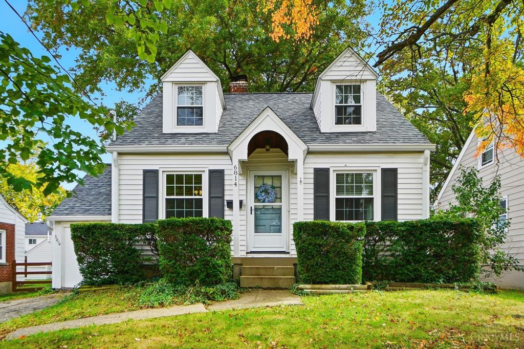 6814 Marvin Avenue, North College Hill, OH 45224