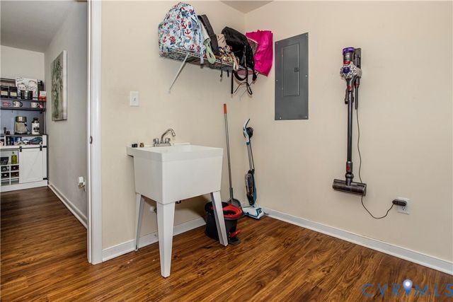 6720 River Rd, South Chesterfield, VA 23803