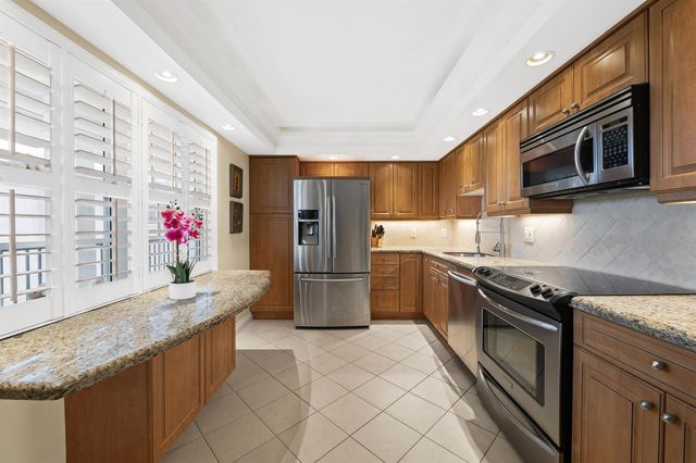 2900 N Course Drive 909, Pompano Beach, FL 33069
