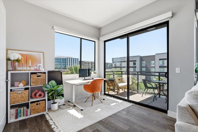 3131 N Central Avenue Unit 4001, Phoenix, AZ 85012