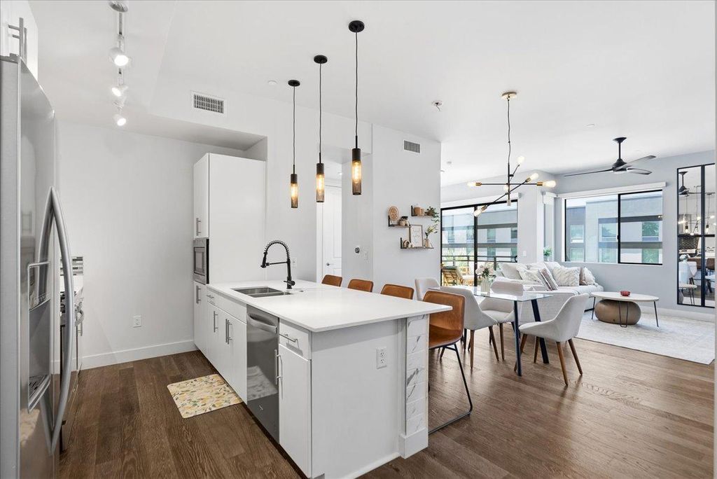 3131 N Central Avenue Unit 4001, Phoenix, AZ 85012